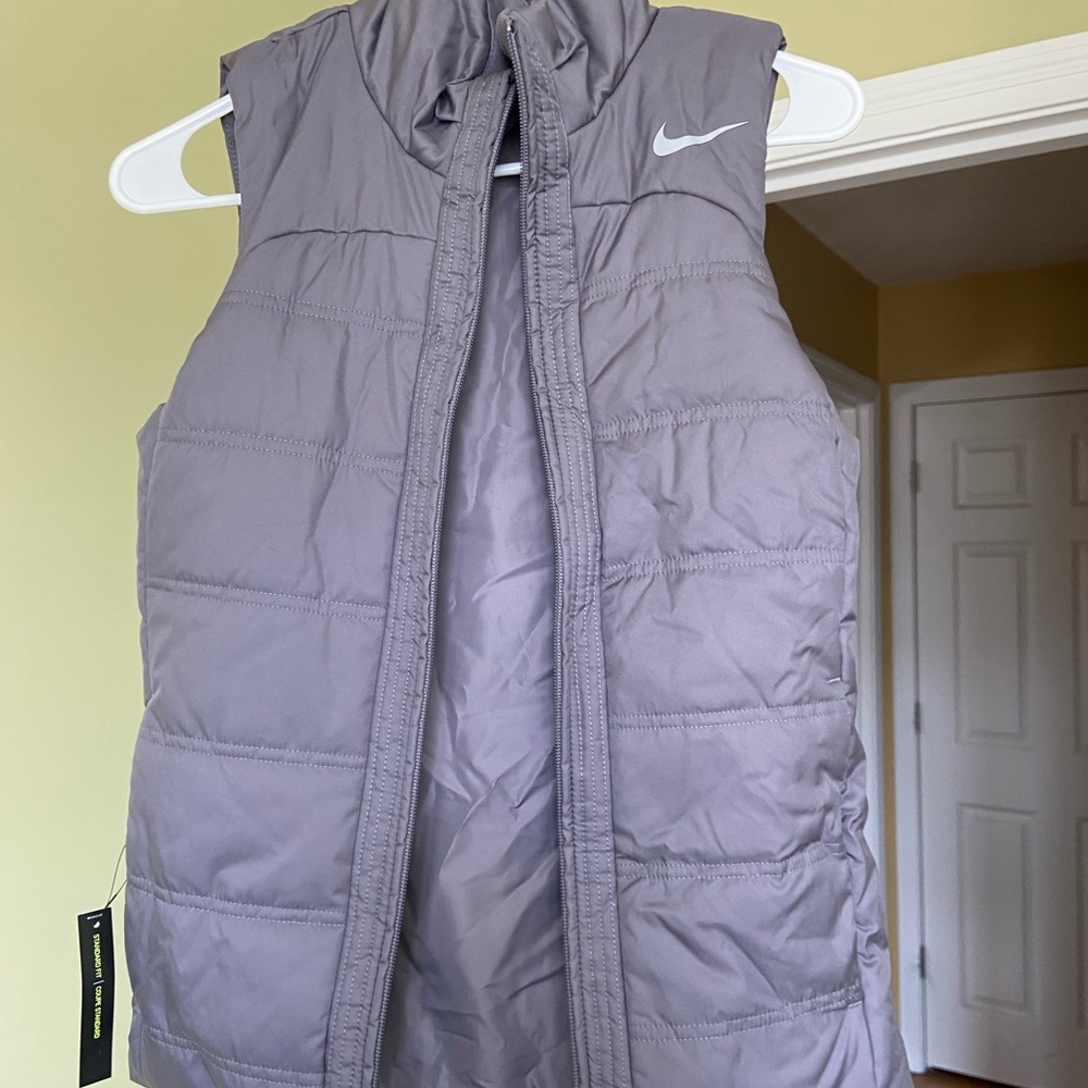 Nike vest brand new never worn!